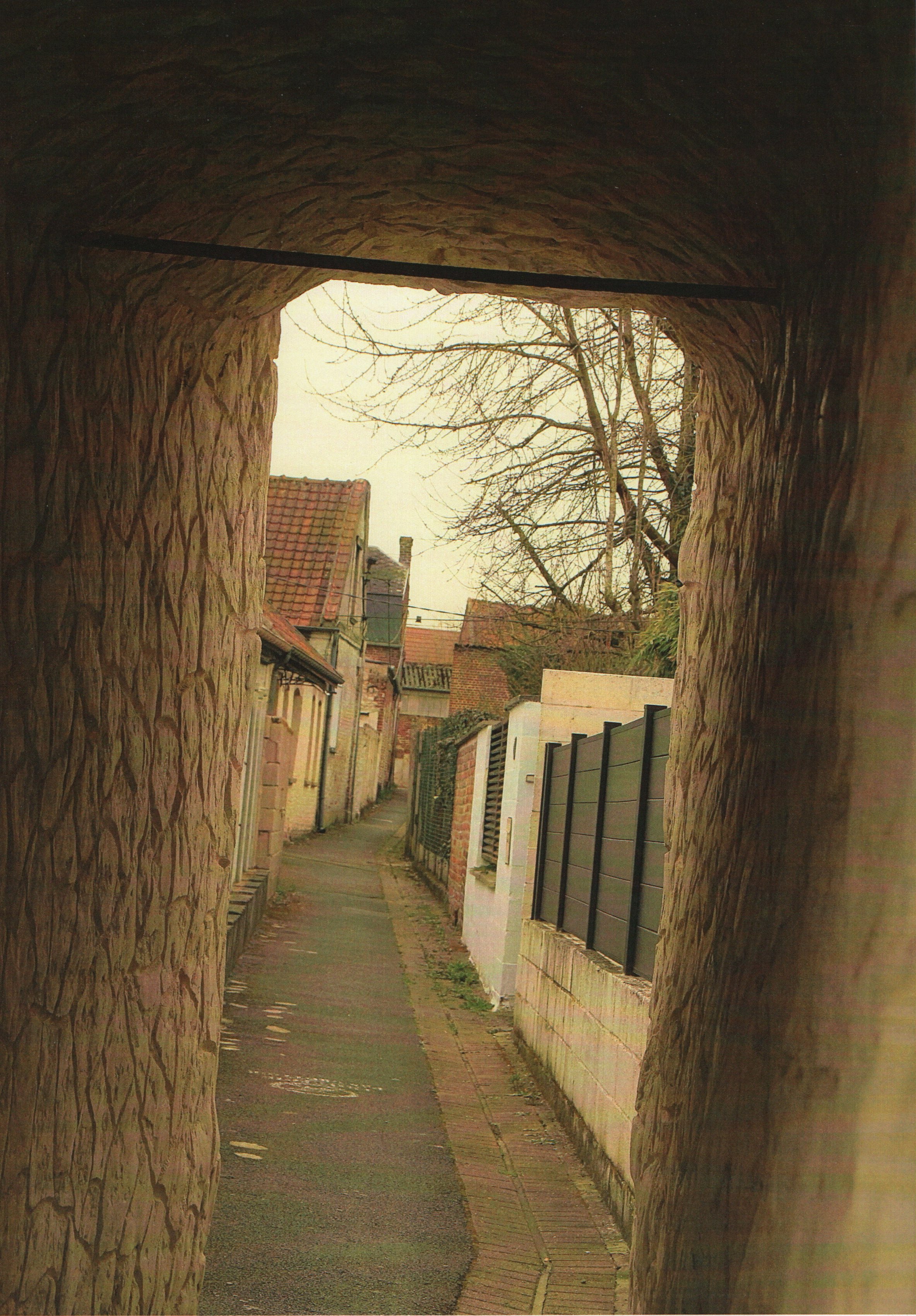 Rue Louise Michel (1)