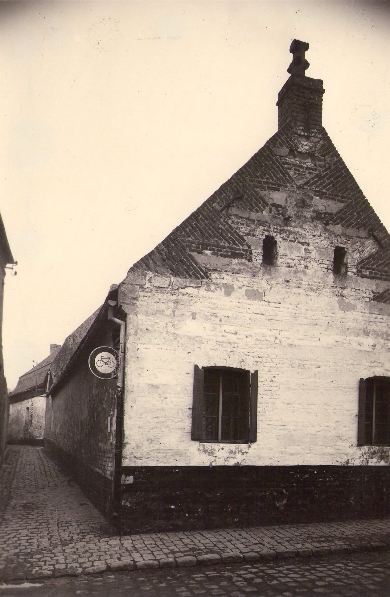 Rue Waldeck-Rousseau
