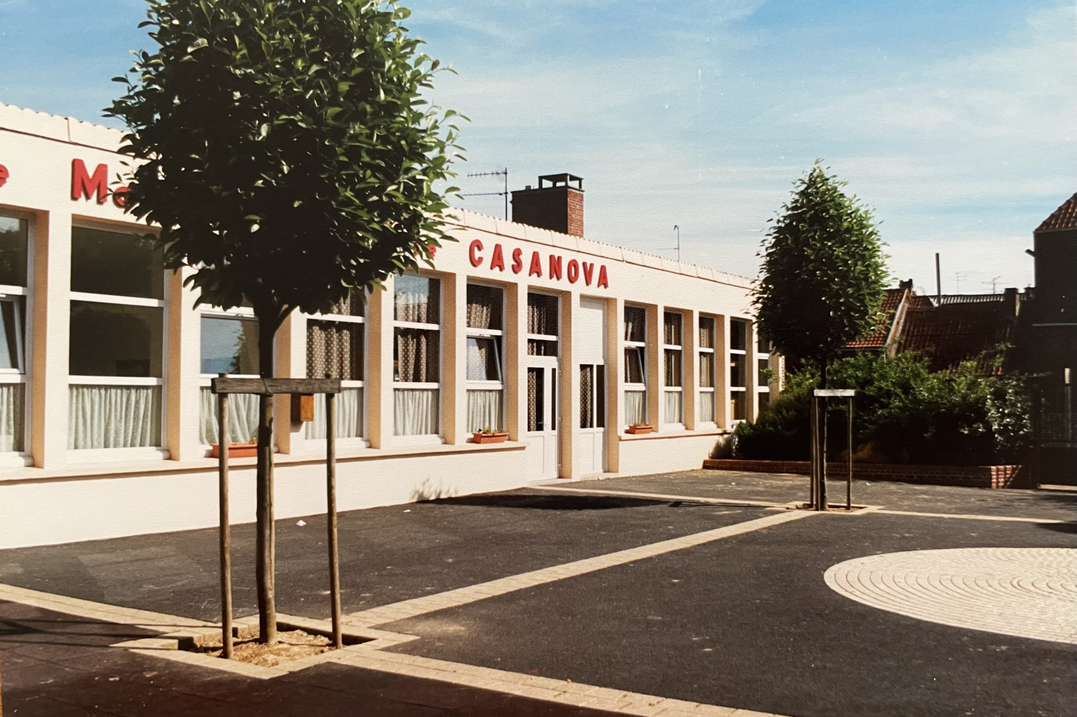 École maternelle cour des petits